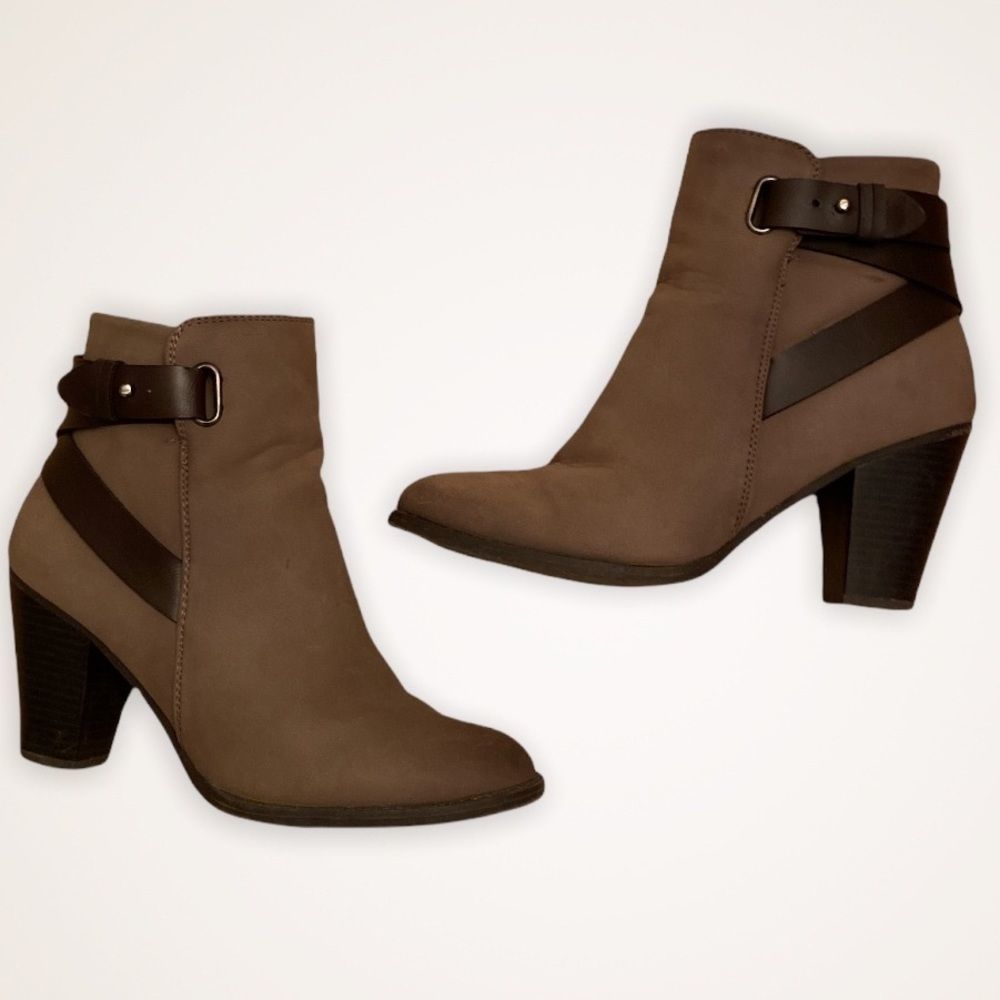 APT. 9 Fulton Taupe Buckled Ankle Boots